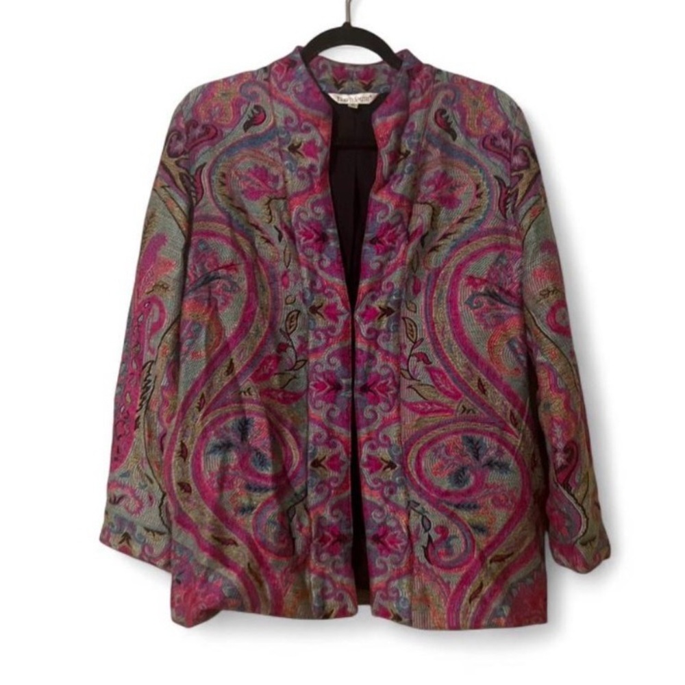 TravelSmith‎ Vibrant Paisley Blazer
